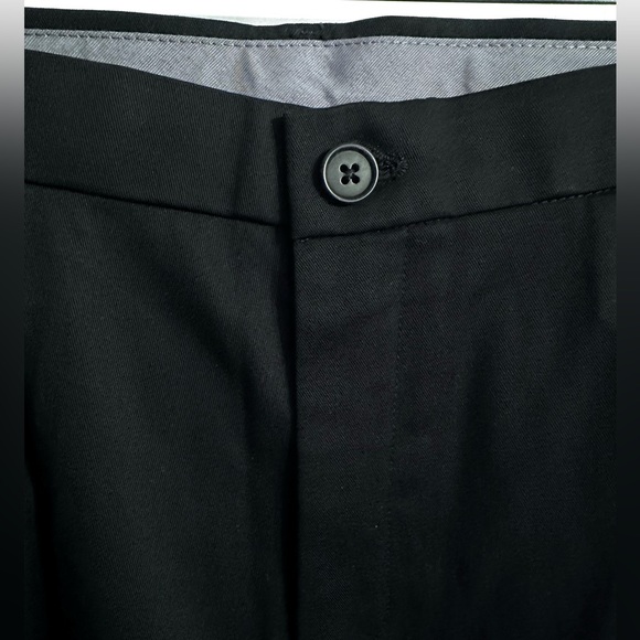 Haggar Premium No Iron Flat Front Straight Fit Mens Black Khaki Size 38 x 32 NWT - Picture 7 of 11